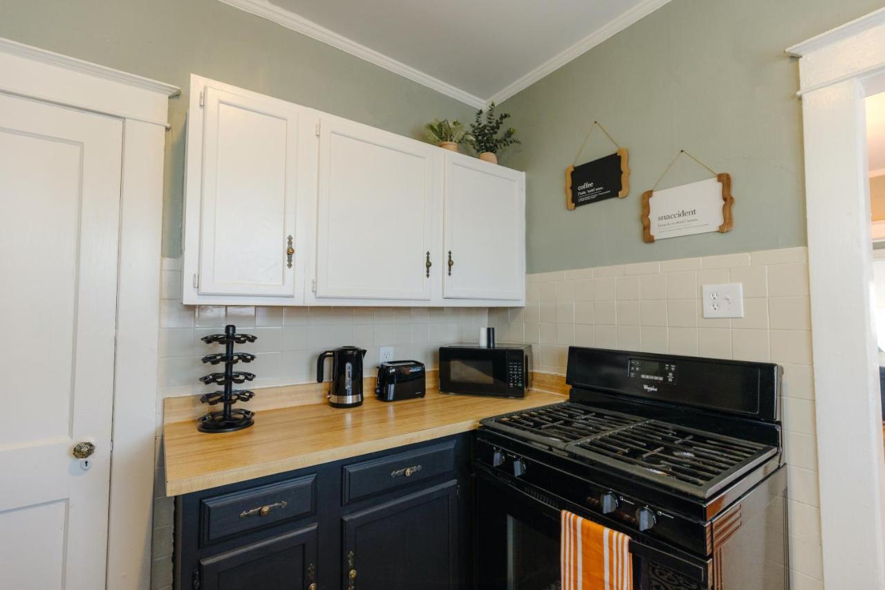 Ferienhaus Historic Revival 2br Midtown Free Parking Fast Wifi Free Parking Yes Pets Memphis
